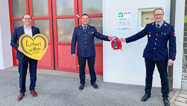 Read more about the article Öffentlich zugänglicher Defibrillator am Gerätehaus Eibach